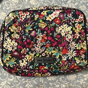 Vera Bradley Itsy Ditsy Tech Organizer Case NWOT